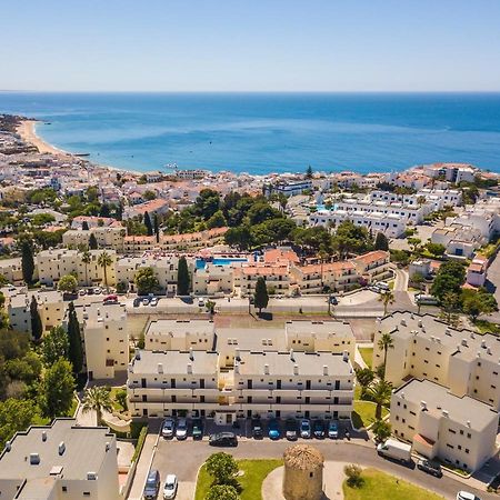 Sea View T1 Apartment - Free Wifi - Swimming Pool Albufeira Eksteriør billede